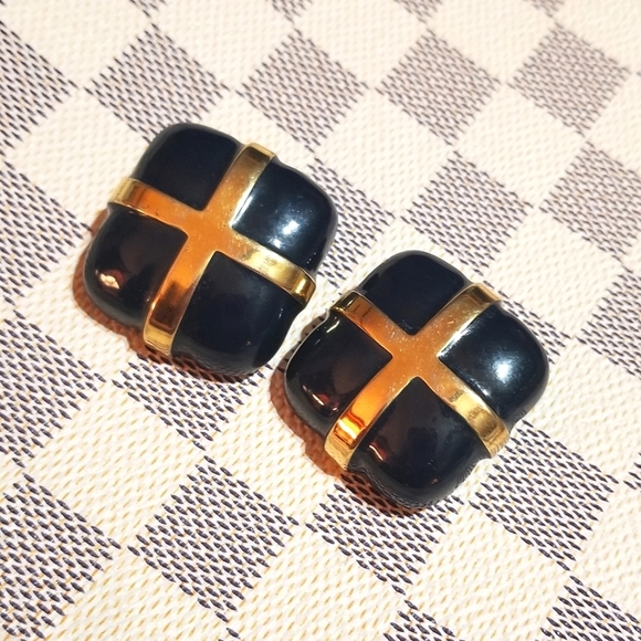 Rare 80s Les Bernard Large Runway Style Enamel Earrings - Picture 3 of 6